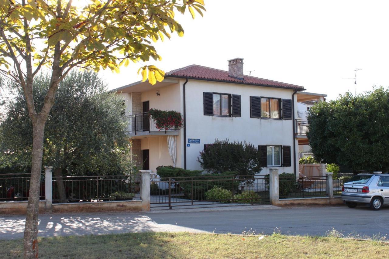 Apartments With A Parking Space Umag - 7057 Экстерьер фото